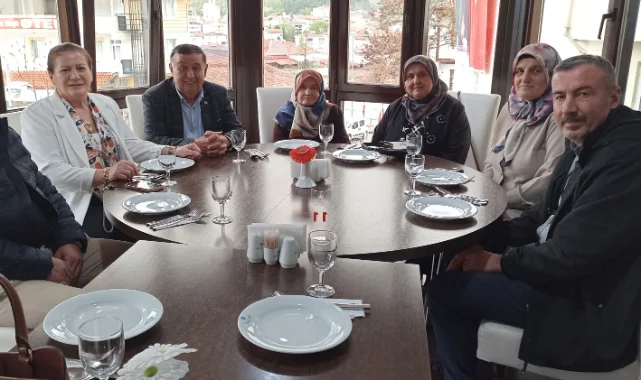 Protokol ve kadın girişimciler buluştu: Havza'da anneler onuruna özel program
