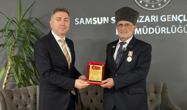 Salıpazarı’nda tarihi buluşma! Kıbrıs Gazisi İsmail Varol anılarını gençlere anlattı