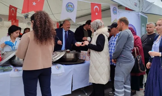 Salıpazarı'nın yöresel lezzetleri Samsun'da tanıtıldı