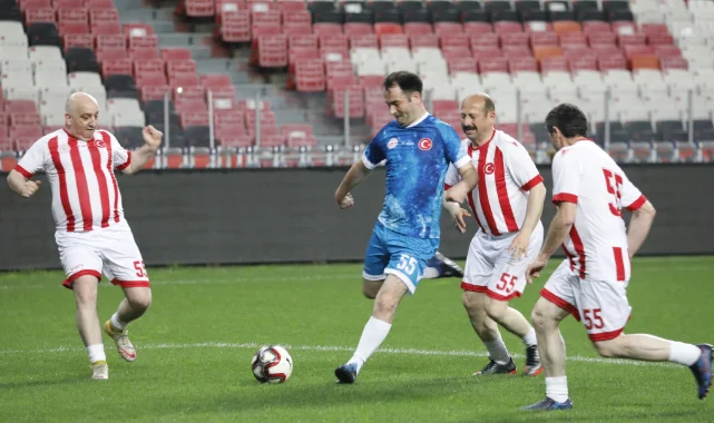 Samsun'da 19 Mayıs futbol turnuvası düzenlendi