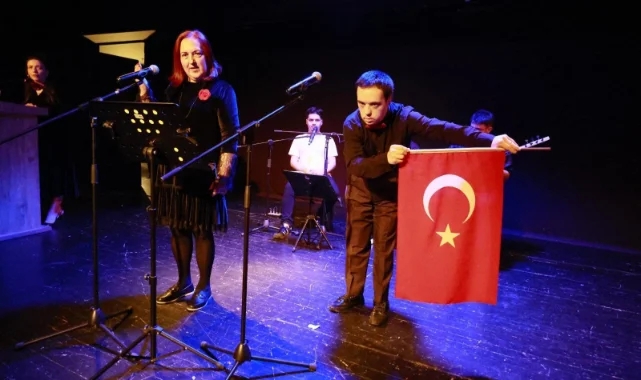 Samsun'da Engel tanımayan mısralar: +1 farkla şiir şöleni