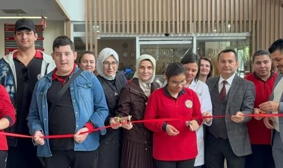 Samsun'da Engelliler Haftası'na özel anlamlı sergi