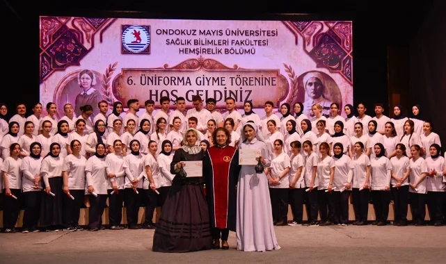 Samsun'da geleceğin hemşireleri üniformalarını giydi