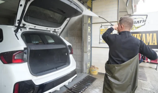 Samsun'da oto yıkamacıdan örnek davranış