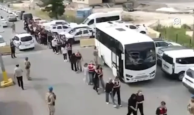 Samsun dahil 21 ilde düzenlenen yasa dışı bahis operasyonunda gözaltına alınan şüphelilerden 58'i tutuklandı