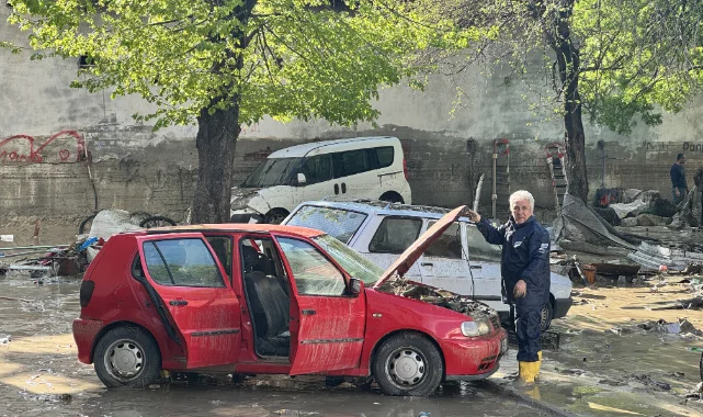 Samsun'un Havza ilçesinde selin ardından temizlik çalışmaları devam ediyor