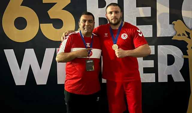 Samsunsporlu boksörden tarihi zafer!