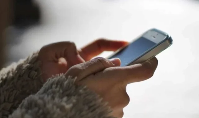 Ticaret Bakanlığı'ndan akıllı telefon alacaklara müjde
