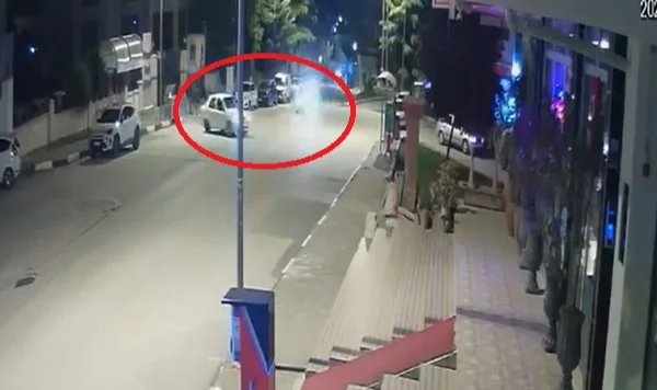 Tokat’ta 2 otomobilin çarpıştığı kaza kamerada