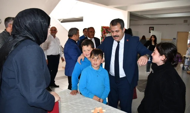Vezirköprü'de "Bir çocuğun hakkı, herkesin sorumluluğu" etkinliği yapıldı