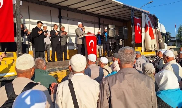 Vezirköprü’de Hac Kafilesi Uğurlama Programı