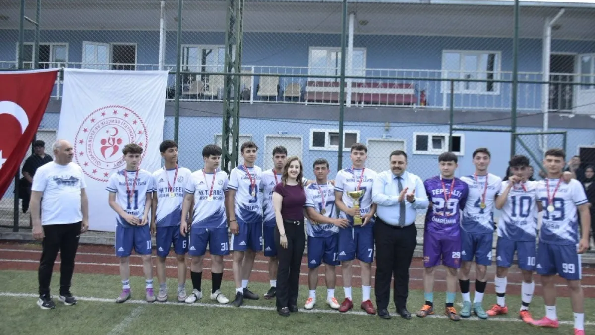 Ayvacık'ta şampiyon belli oldu