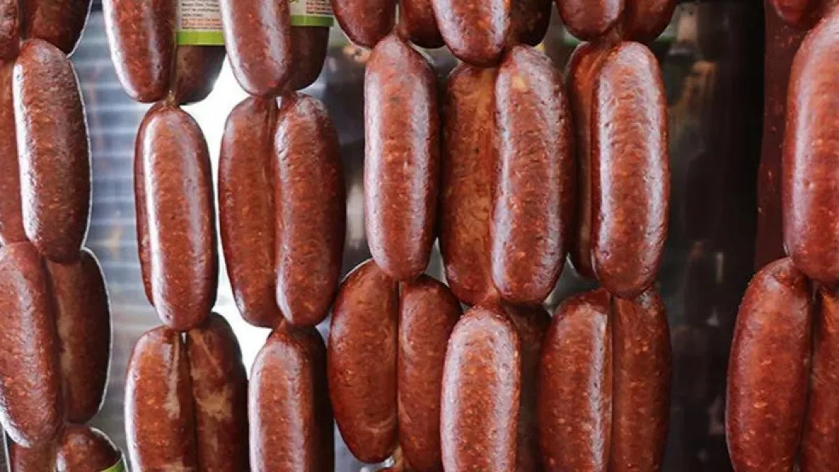 Bakanlık ifşaladı: Ünlü sucuk markasında eşek ve at eti çıktı