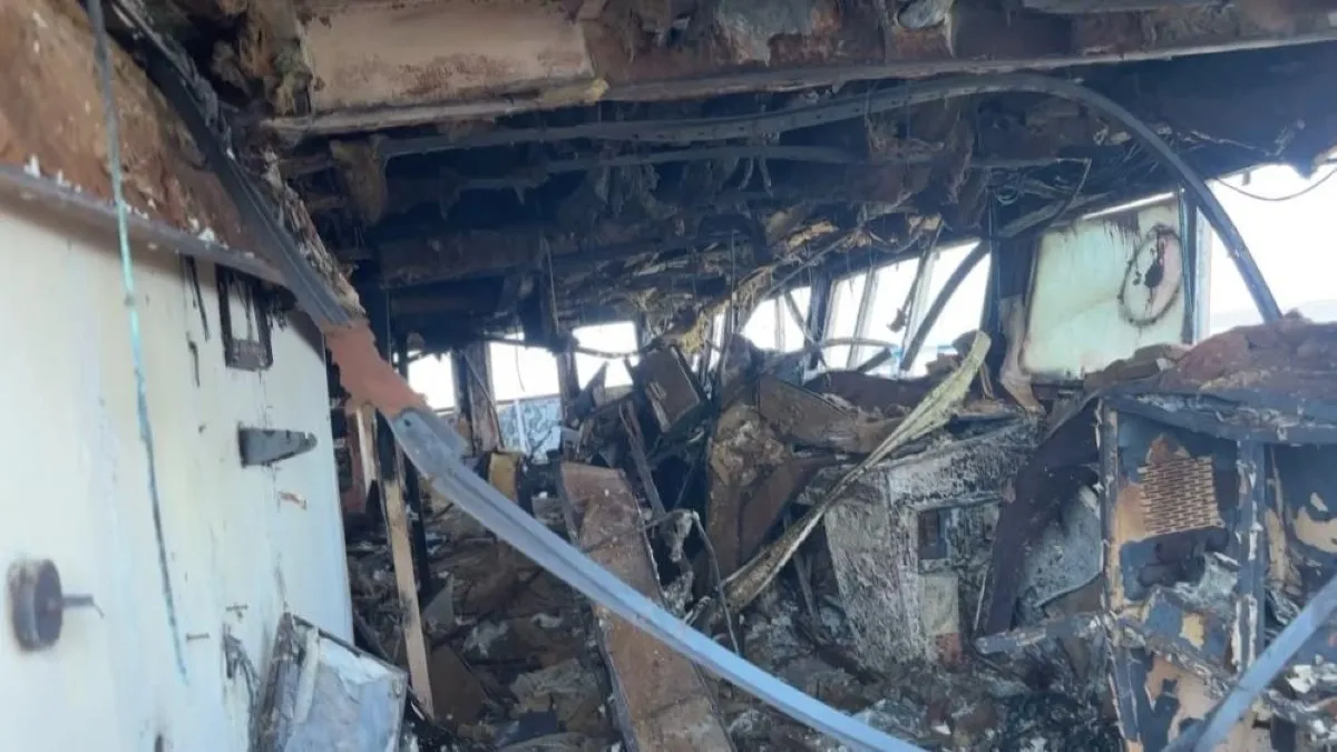 Dron saldırısına uğrayan geminin içi görüntülendi: Hasarın boyutu ortaya çıktı