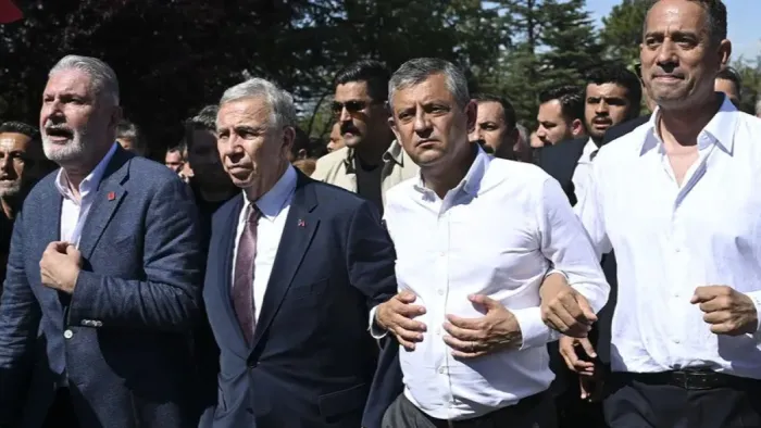 Kılıçdaroğlu'nun kurmayından bomba Mansur Yavaş çıkışı: Aday gösterebiliriz