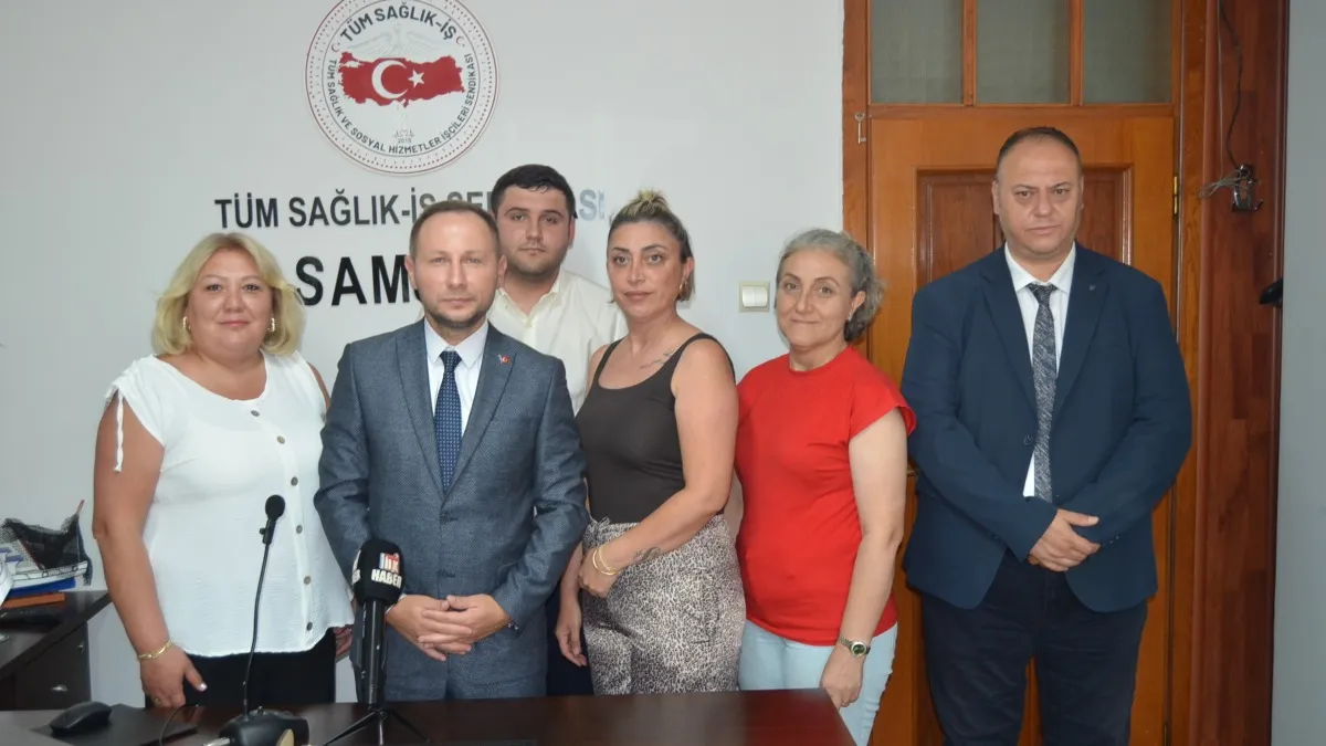 Öz Sağlık-Sen’den ayrılan Samsun teşkilatı Tüm Sağlık-İş’e geçti
