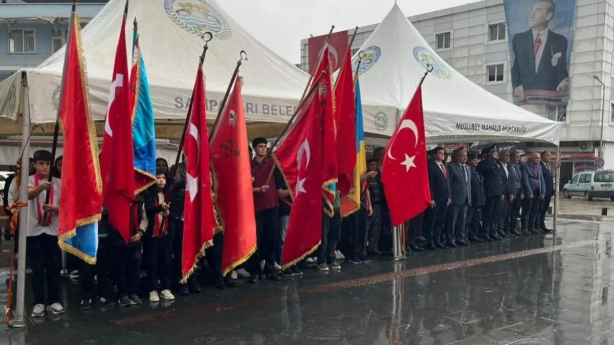 Salıpazarı’nda Gaziler Günü için tören düzenlendi