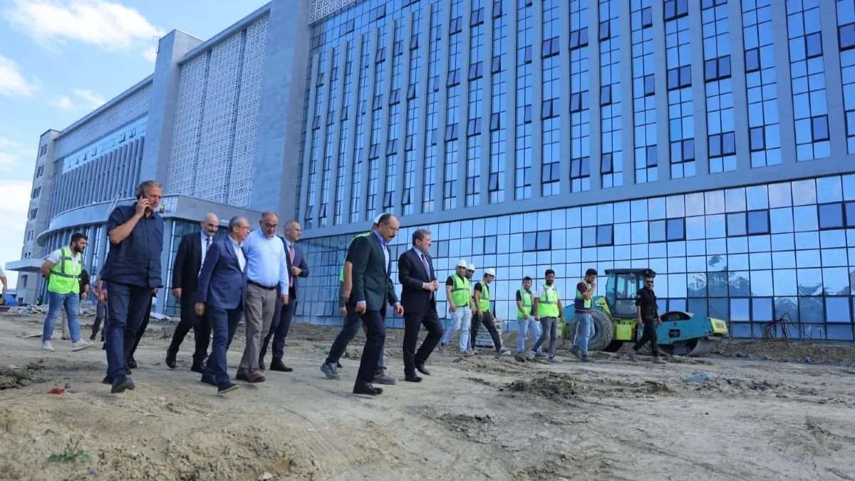 Samsun Milletvekili Muş’tan Tekkeköy Devlet Hastanesi’ne ziyaret