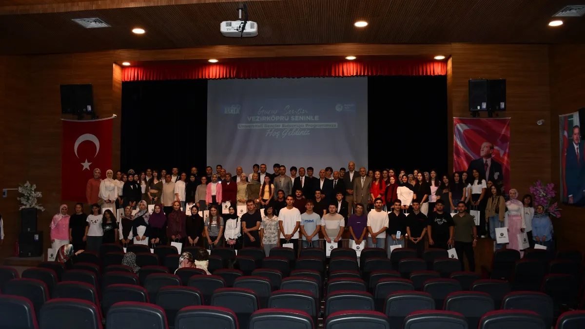 Samsun Vezirköprü’de üniversite yolculuğu öncesi öğrencilere özel uğurlama programı