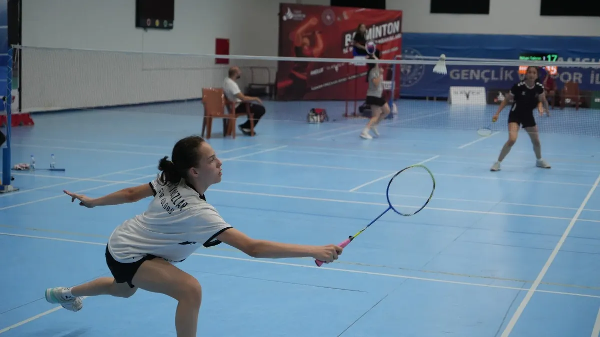 Samsun’da badminton heyecanı: 36 kulüp aynı sahnede
