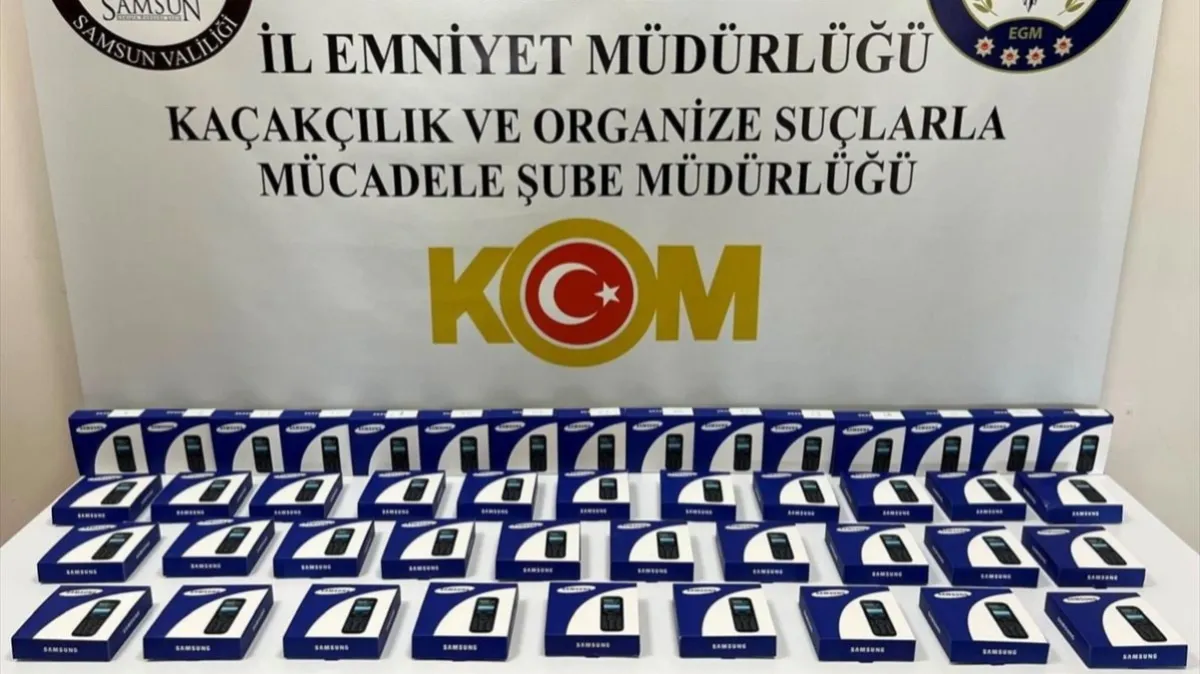 Samsun’da kaçakçılık operasyonu: 45 cep telefonu ele geçirildi