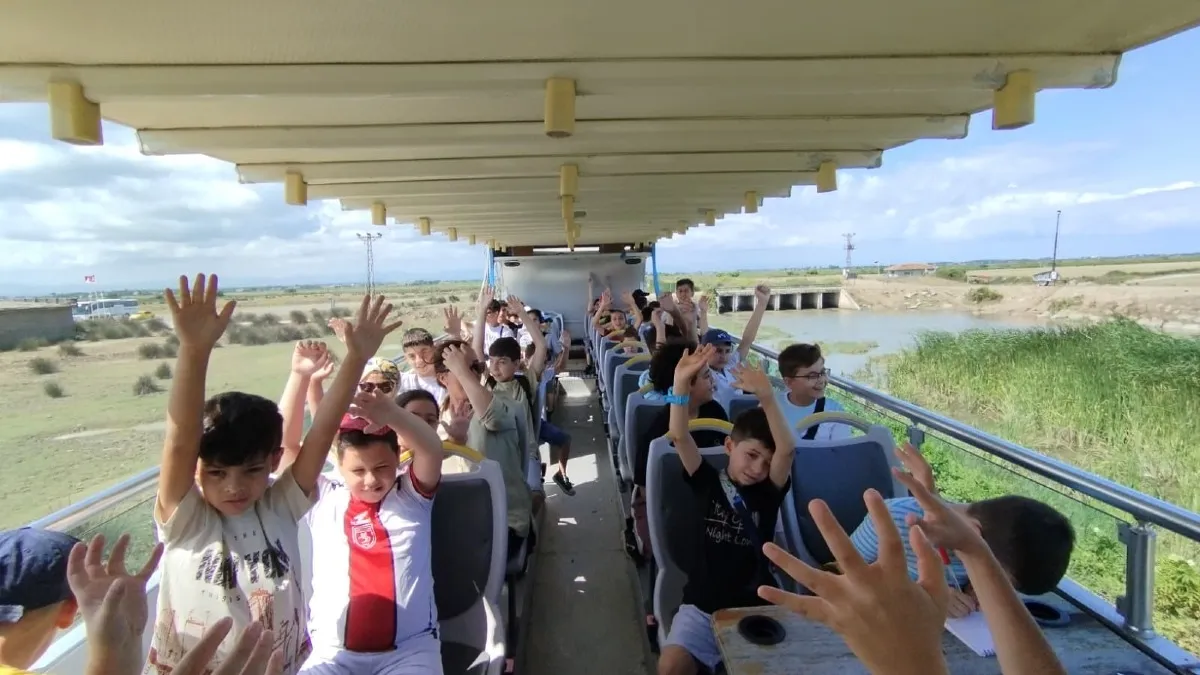 Samsun'da öğrenciler Kızılırmak Deltası'nı gezdi