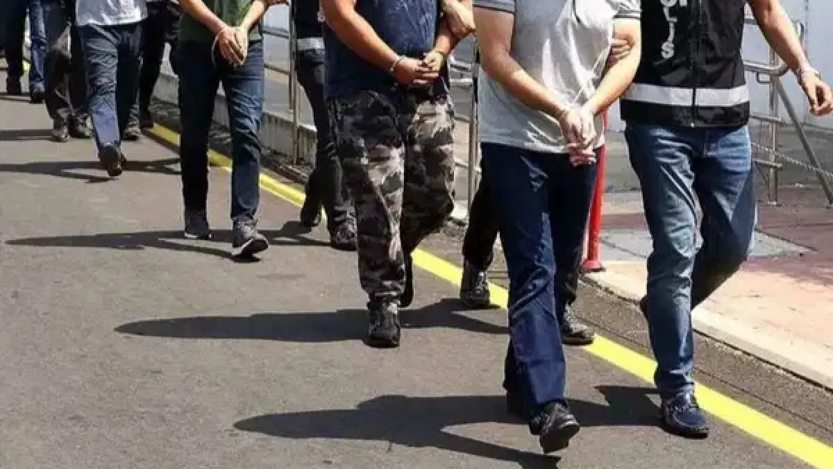 Samsun'da uyuşturucu operasyonu: 8 şüpheli gözaltında