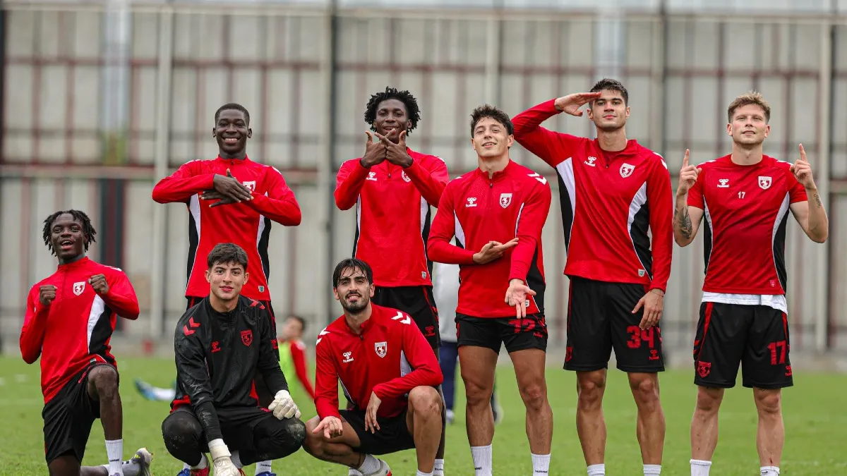 Samsunspor'da Erzurumspor mesaisi sürüyor