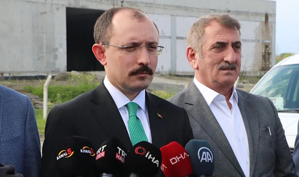 Bakan Muş: "Tekkeköy Devlet Hastanesi 2024'te Hizmete Girecek"