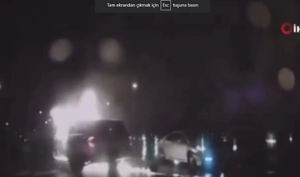 ABD'de korkunç olay! Benzin bidonu yüklü araç kalabalığın arasına daldı