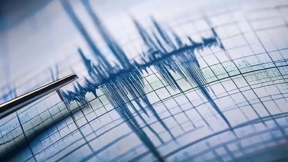 Adalar açıklarında art arda 13 deprem