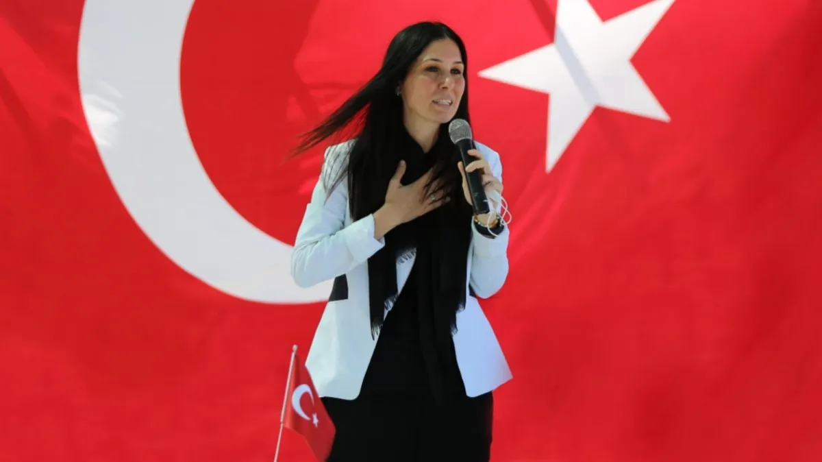 Ak Partili Çiğdem Karaaslan'dan 15 Temmuz mesajı: "Türkiye’de darbeler dönemi o gün sona ermiştir"