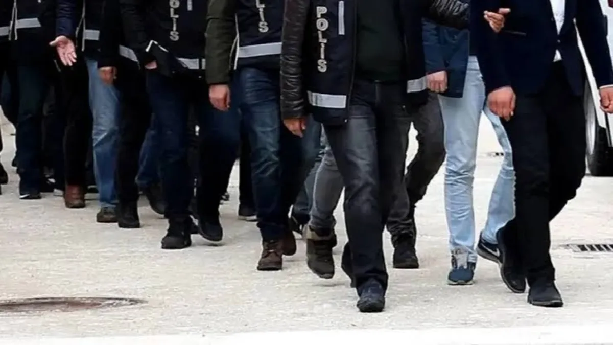 Aranan 37 şüpheli yakalandı: 14 tutuklama