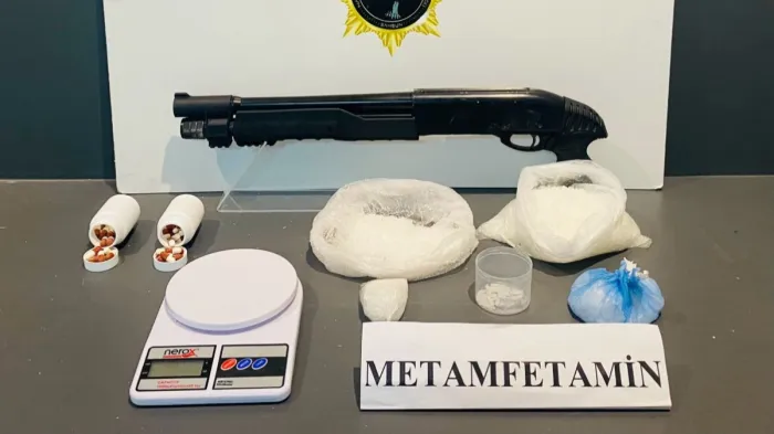 Atakum'da zehir operasyonu: Yüzlerce gram ele geçirildi