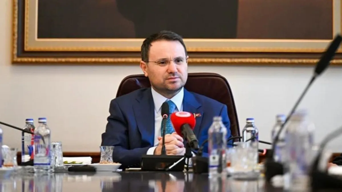 Bakan Gürlek manevi tazminat davasını kazandı: Bağışı dikkat çekti