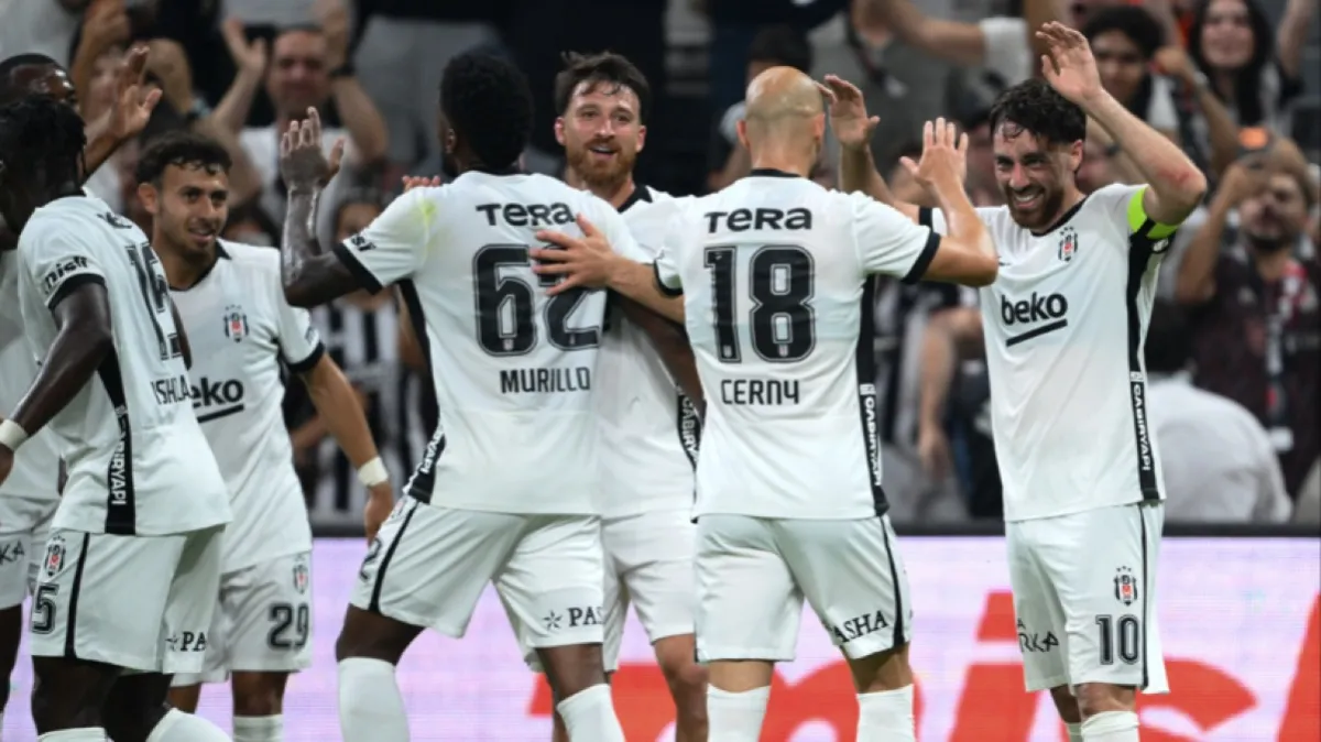 Beşiktaş, Midtjylland’ı eleyerek Avrupa’da tur atladı
