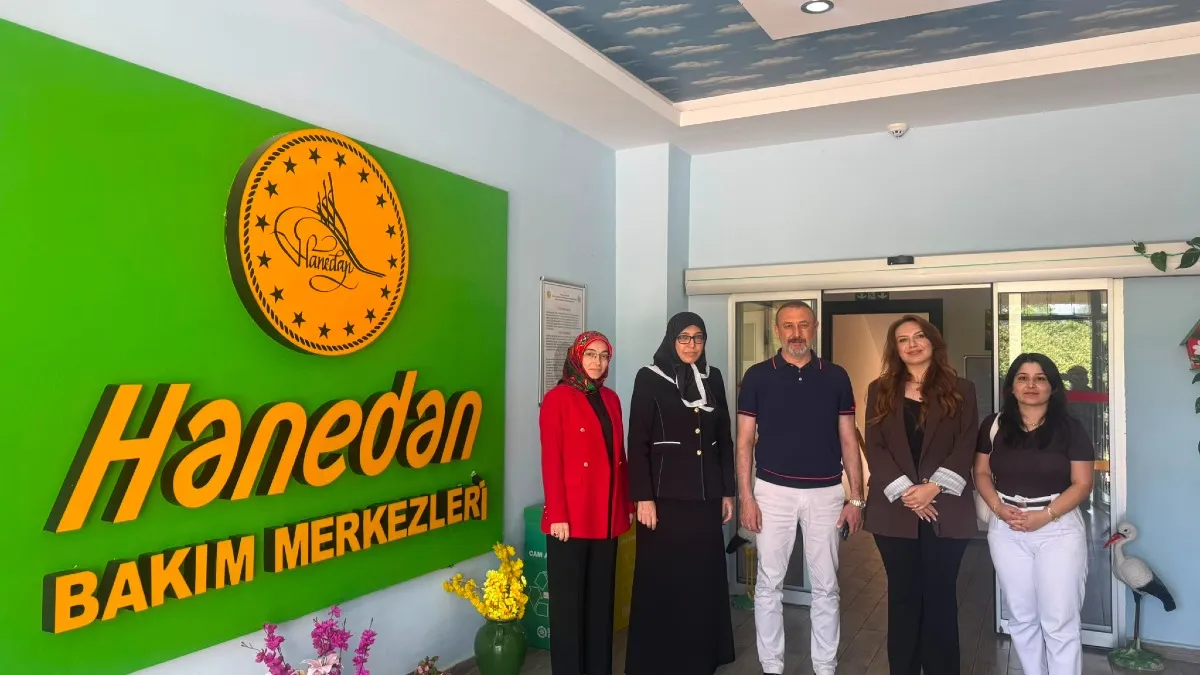 Çarşamba TSO Başkanı Ayhan Sonkaya, Hanedan Engelli Bakım Merkezi'ni ziyaret etti