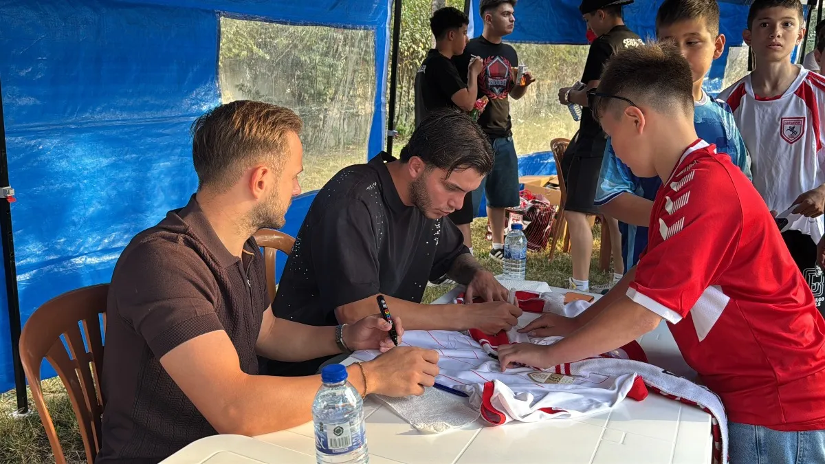 Celil Yüksel ve Yunus Emre Çift Samsunspor taraftarıyla buluştu
