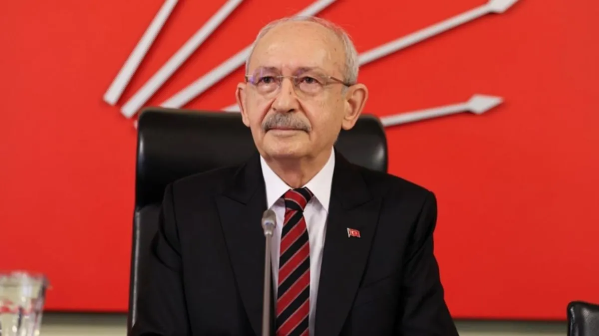 CHP İstanbul’da 7 ilçe başkanı görevden alındı