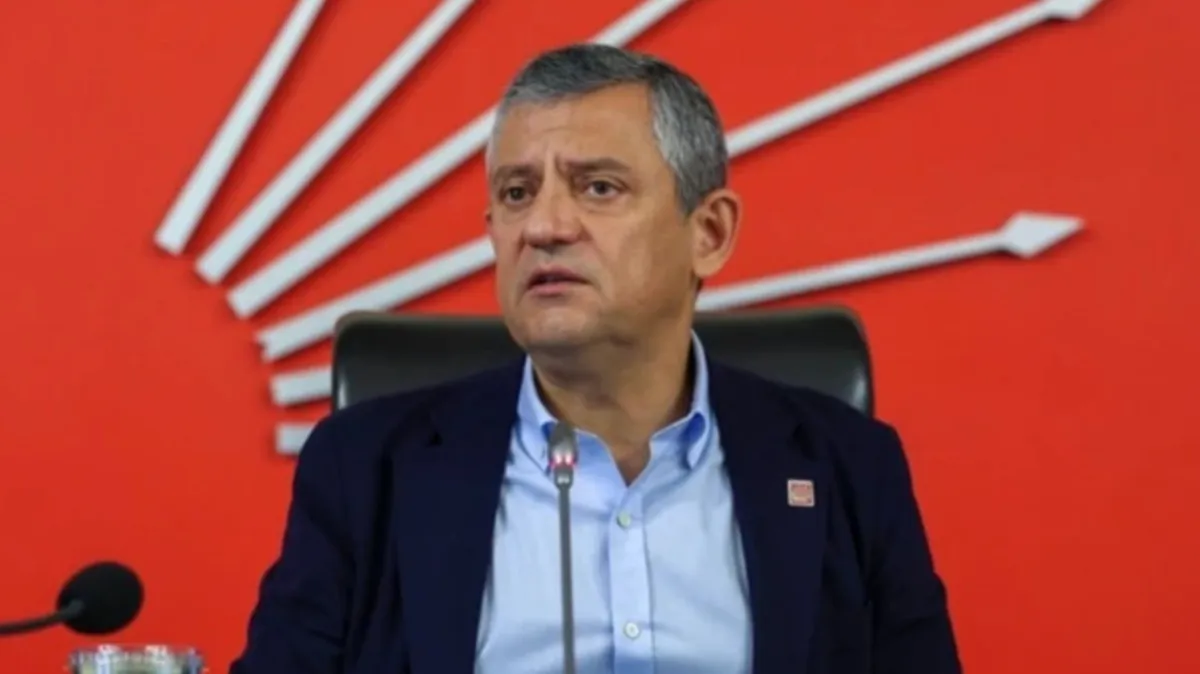 CHP’de Kürsü Boş Kaldı: Özgür Özel kararını verdi!