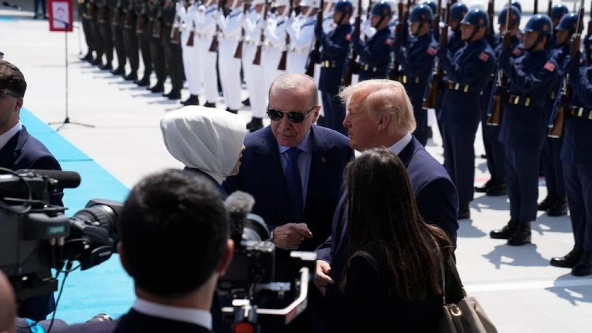 Cumhurbaşkanı Erdoğan, Donald Trump'ı resmi törenle karşıladı