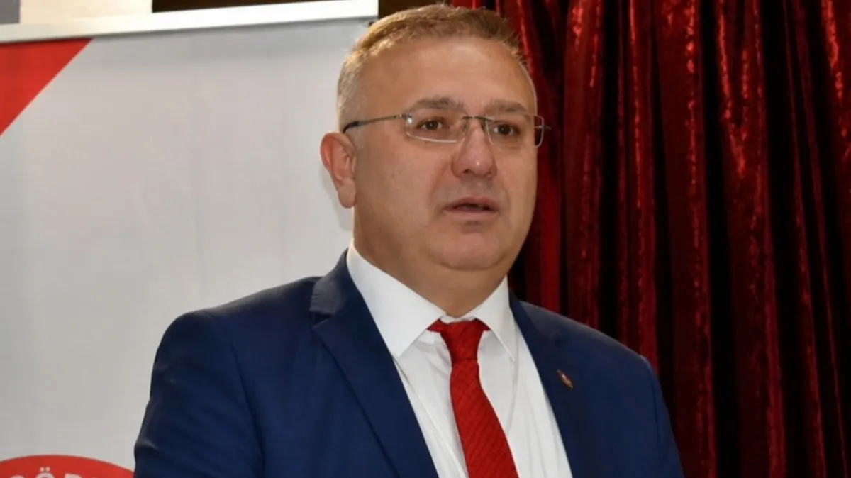 Eğitim-İş Samsun Şube Başkanı Onur Gündüz: Kamu emekçisi yılın ilk 6 ayında yüzde 17,76 yoksullaştı