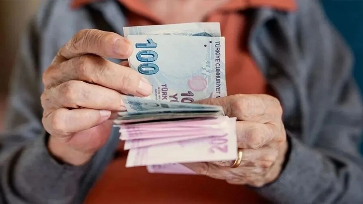 Emeklinin beklediği düzenleme Mecliste: Yeni aylık belli oldu