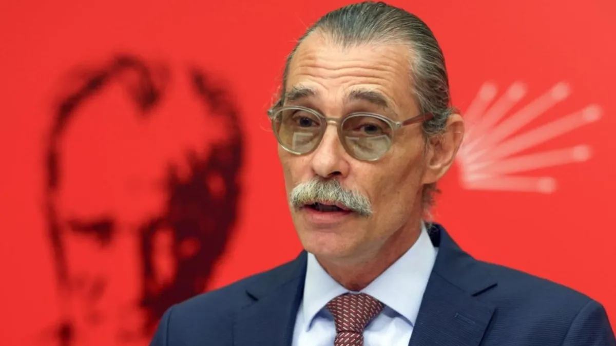 Etimesgut Belediyesi'nde Erdal Beşikçioğlu dahil 52 kişiye gözaltı