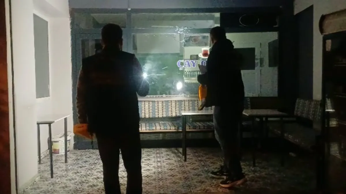 Gece saatlerinde iş yerine tüfekli saldırı