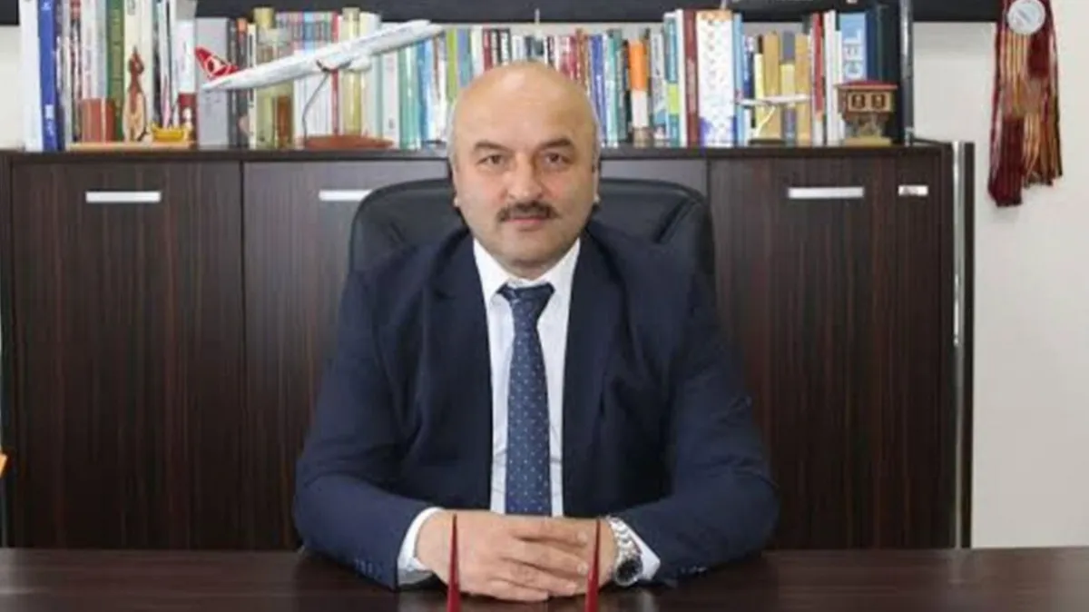 Giresun Valiliği, vatandaşı tehdit ettiği öne sürülen Basın ve Halkla İlişkiler Müdürü Ömer Tekin hakkında soruşturma başlattı