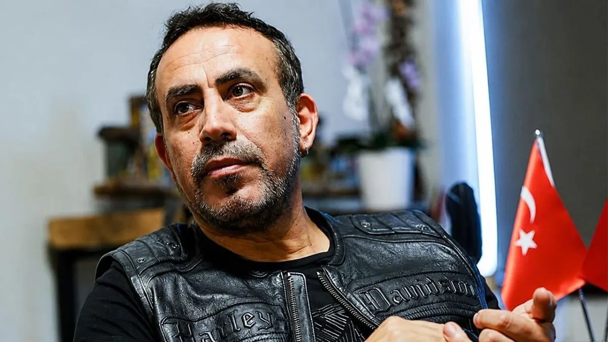 Haluk Levent kimdir?