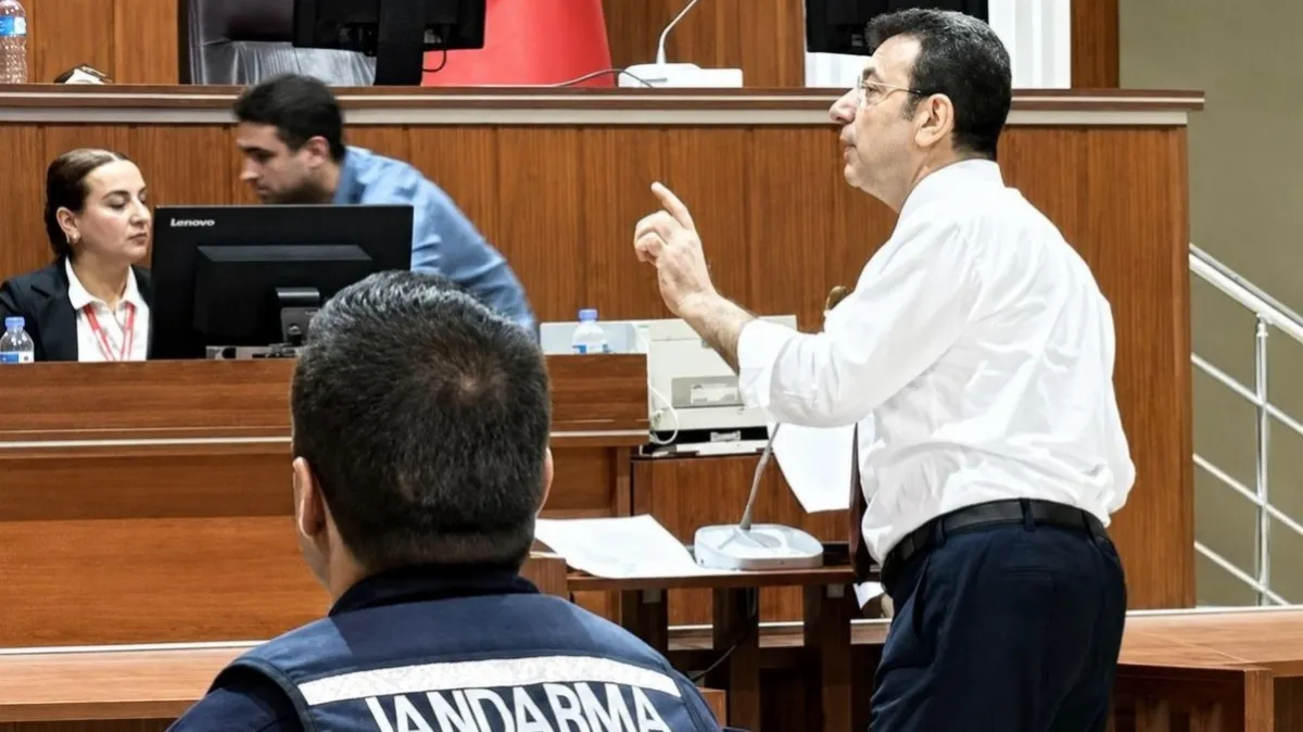 İBB davasında büyük kriz: Mahkeme başkanı salondan çıkardı