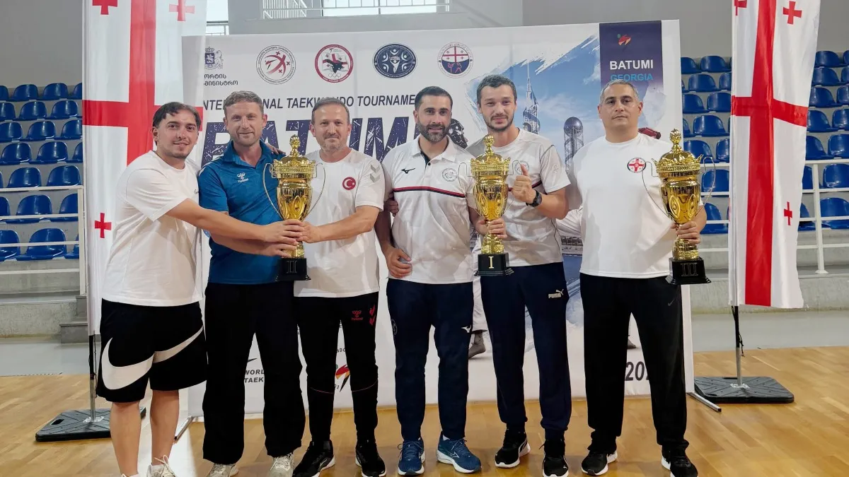 İlkadımlı sporculardan Batumi Open’da 11 madalya