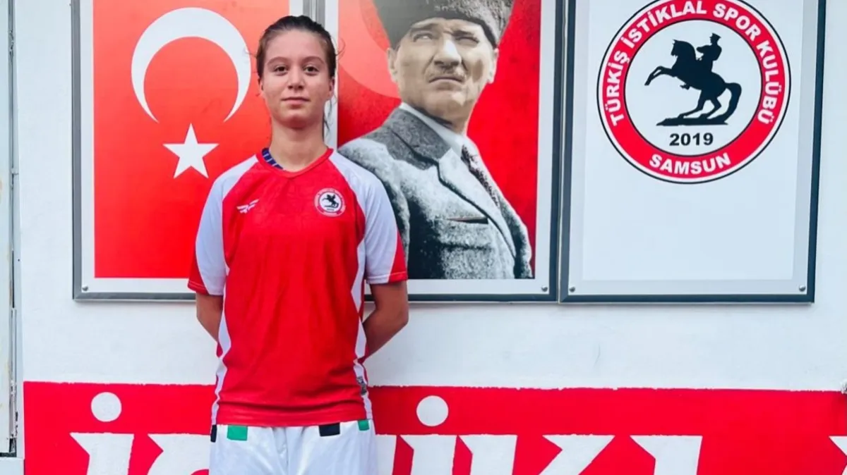 İstiklalspor’dan Elif Ecem Şener’e millî davet